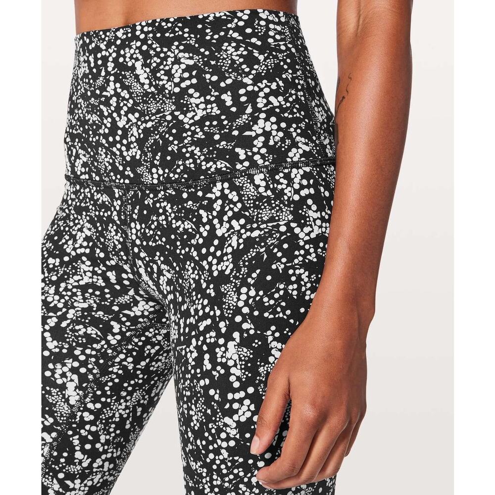 Lululemon Wunder Under Crop II Black Chirasu Black Spotted 19" Inseam Nulux 4